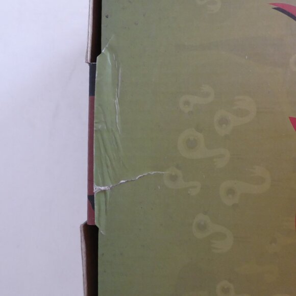 NEW RARE LE 500 2004 7.5” SCARY GIRL TREEDWELLER DESIGNER URBAN VINYL FIGURE - Picture 16 of 16